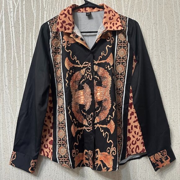 Women’s Shein Black Baroque Print Button-Up Shirt with Leopard Collar – Size M - Picture 4 of 8